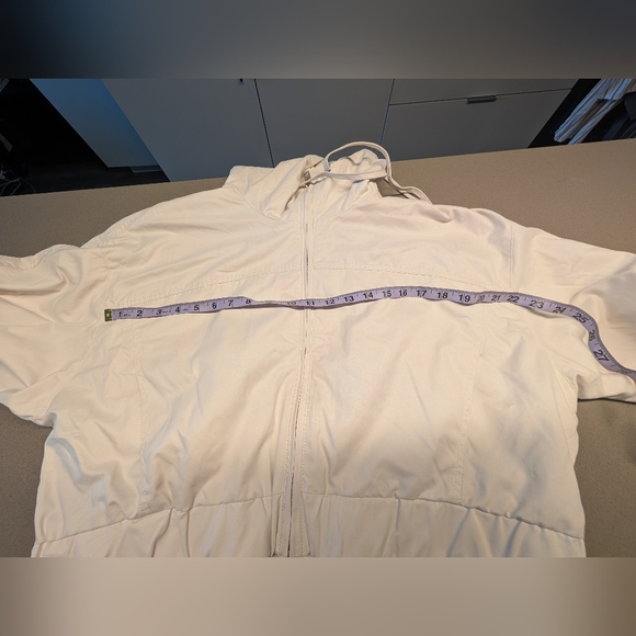 Zara Crop Hooded Jacket - Picture 16 of 16